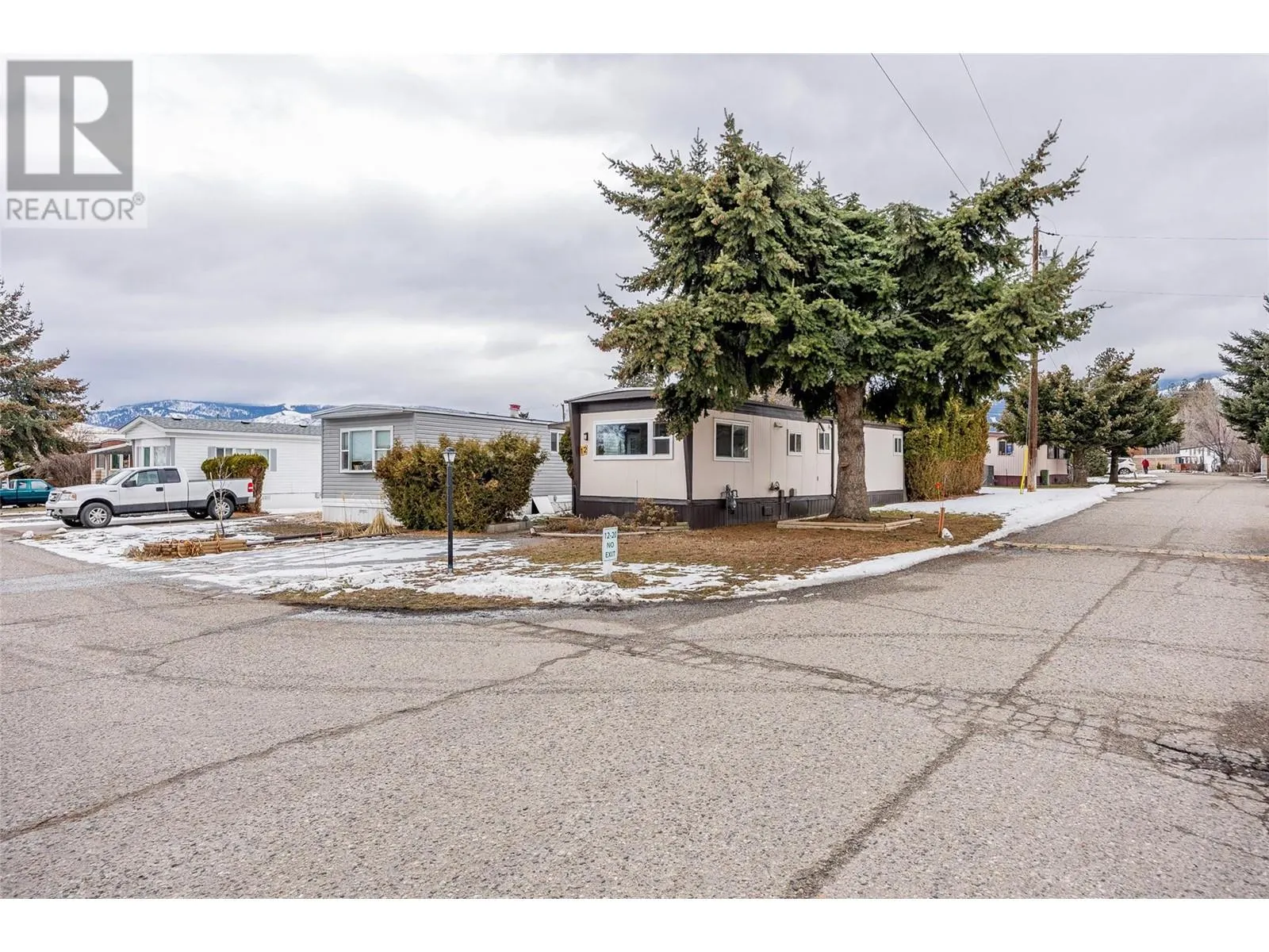 1881 Boucherie Road Unit# 12