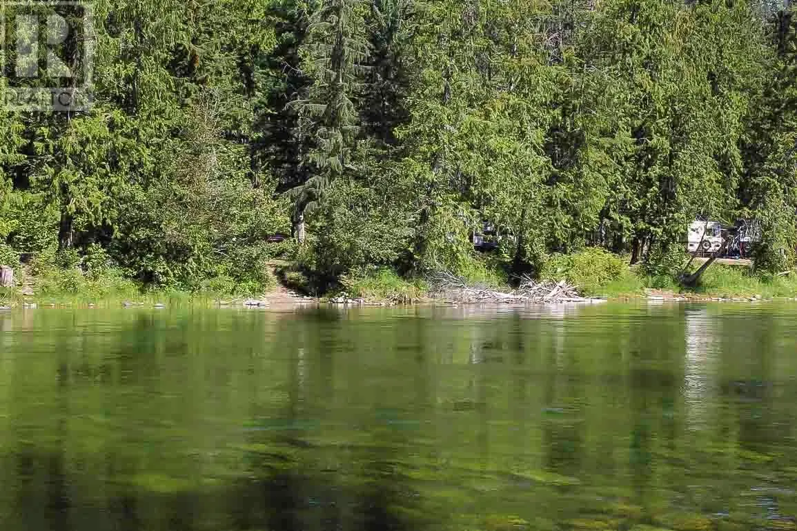 2524 Enderby Mabel Lake Road