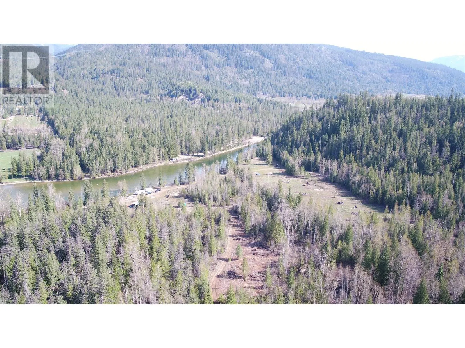 2524 Enderby Mabel Lake Road