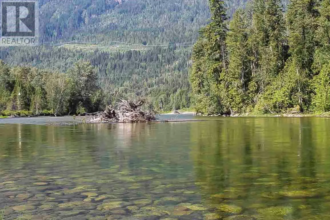 2524 Enderby Mabel Lake Road