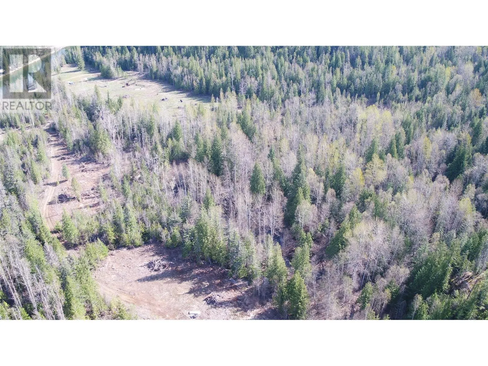 2524 Enderby Mabel Lake Road