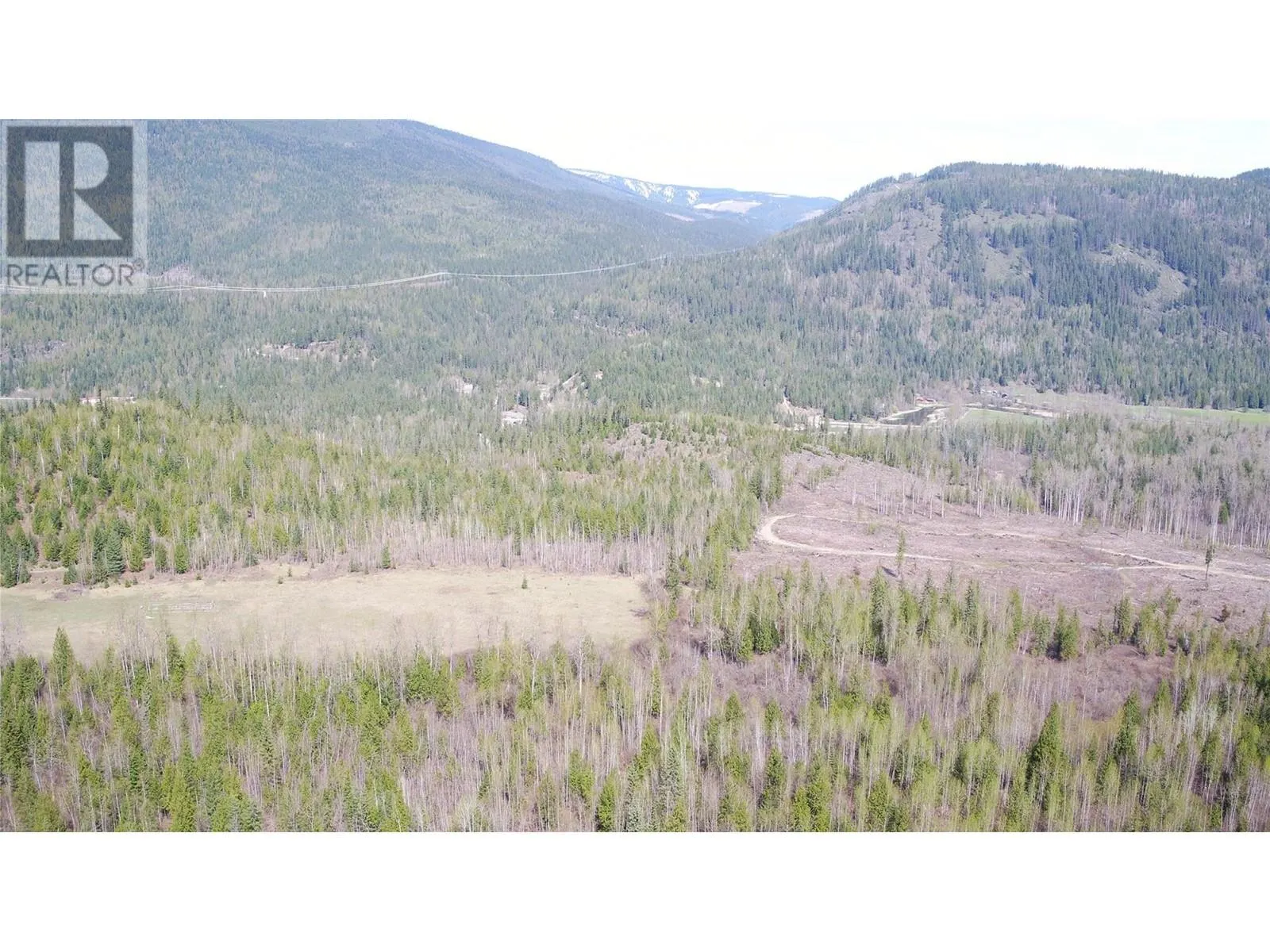 2524 Enderby Mabel Lake Road