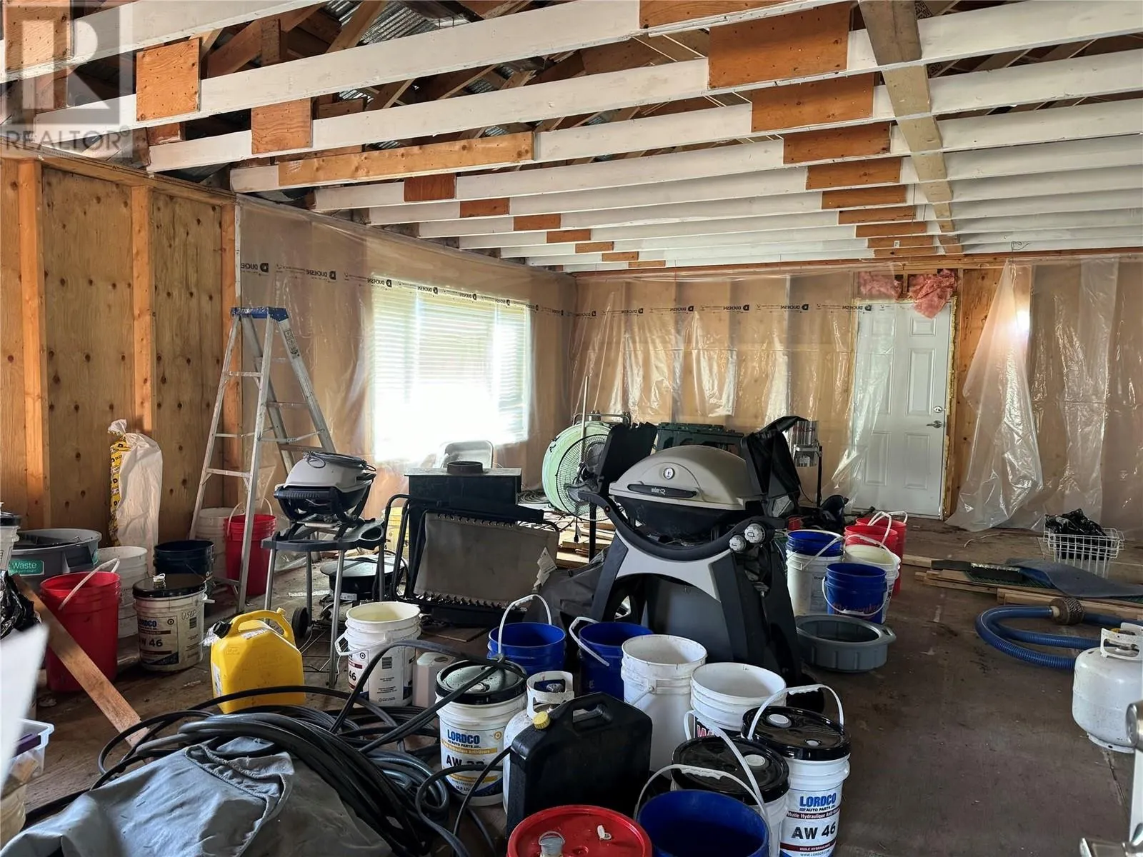 2524 Enderby Mabel Lake Road