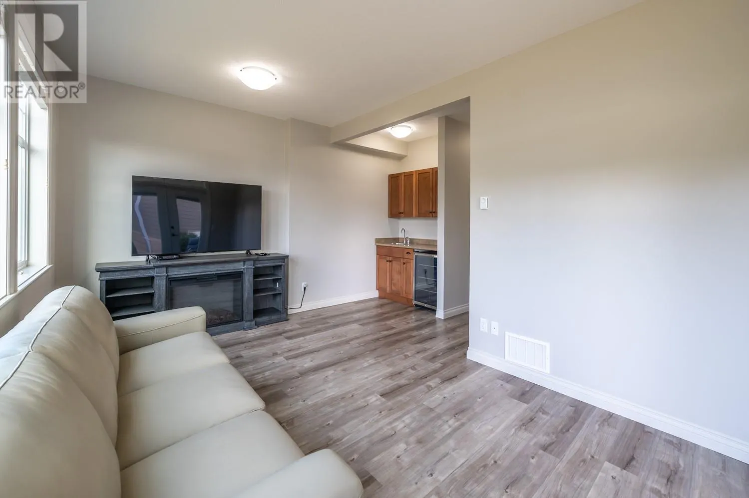 2450 Radio Tower Road Unit# 206