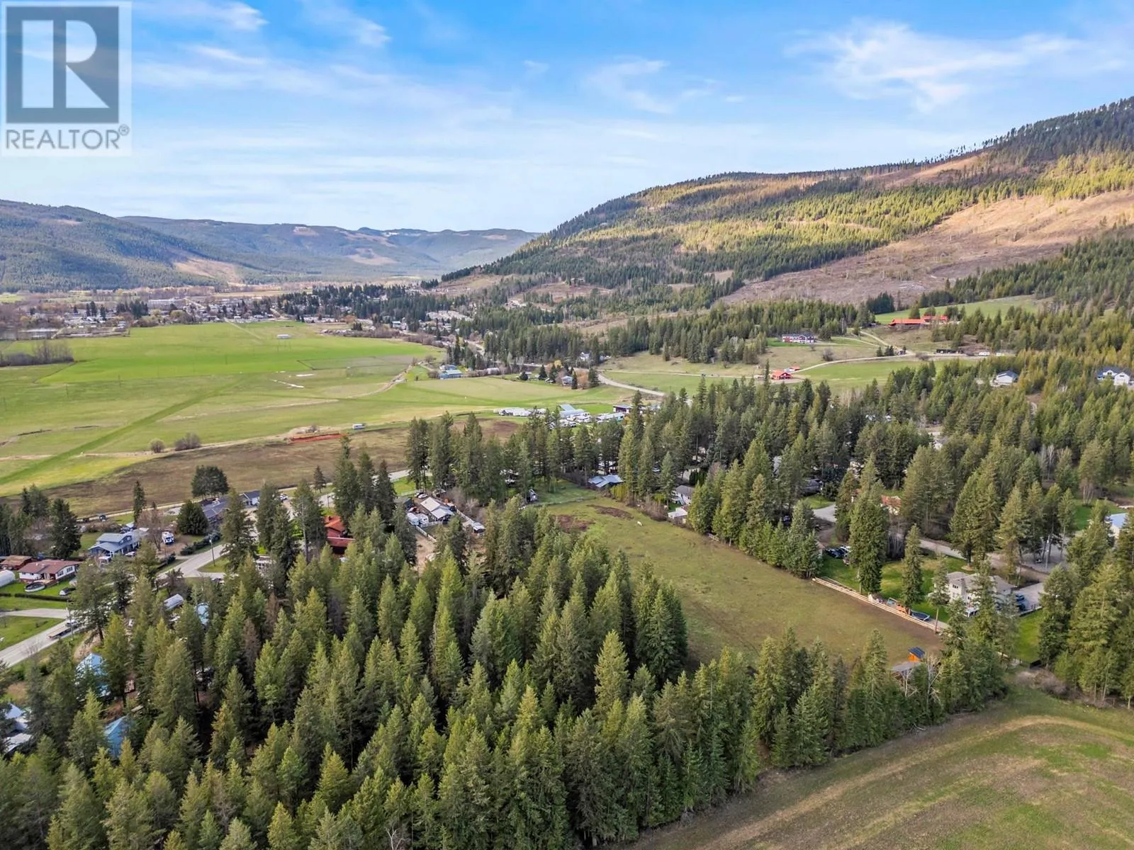 272 Lumby-Mabel Lake Road