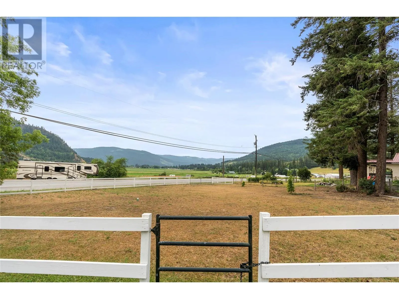 272 Lumby-Mabel Lake Road