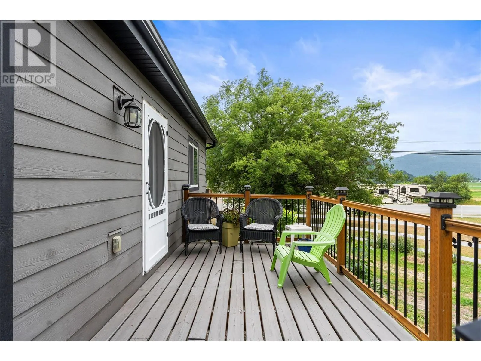 272 Lumby-Mabel Lake Road