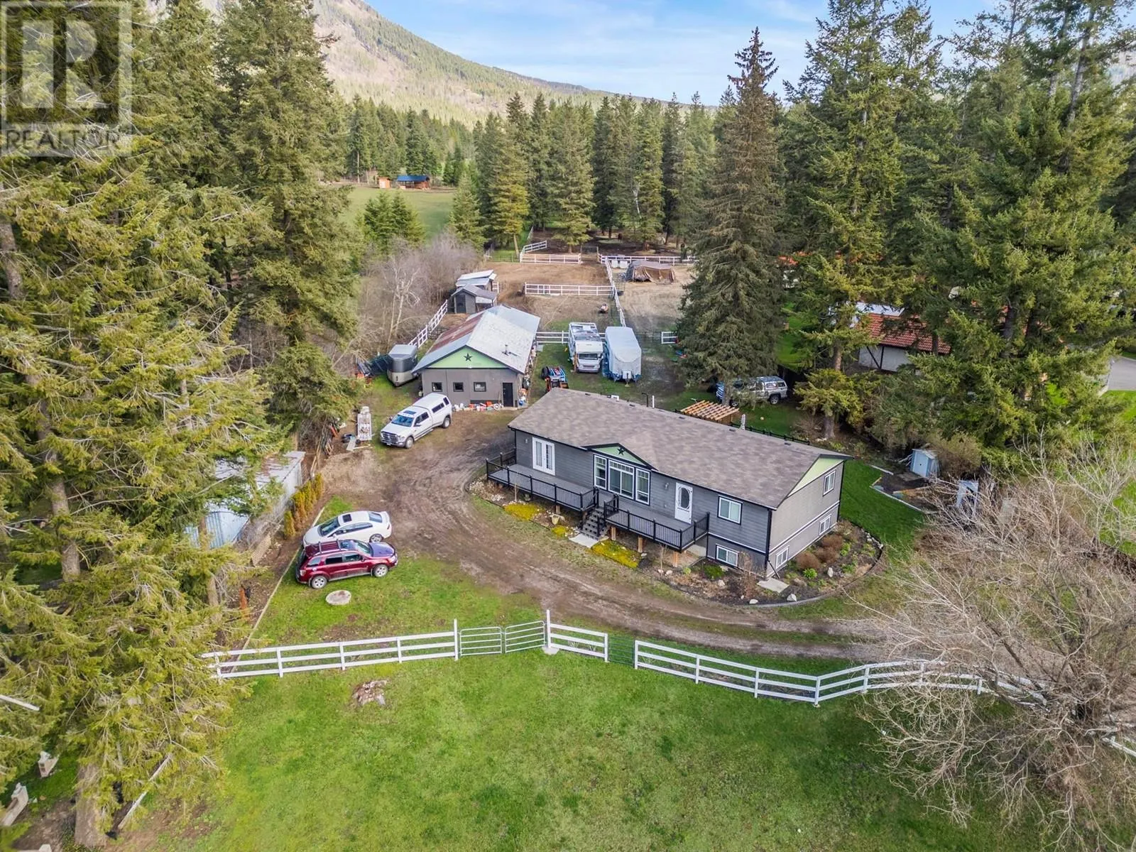 272 Lumby-Mabel Lake Road