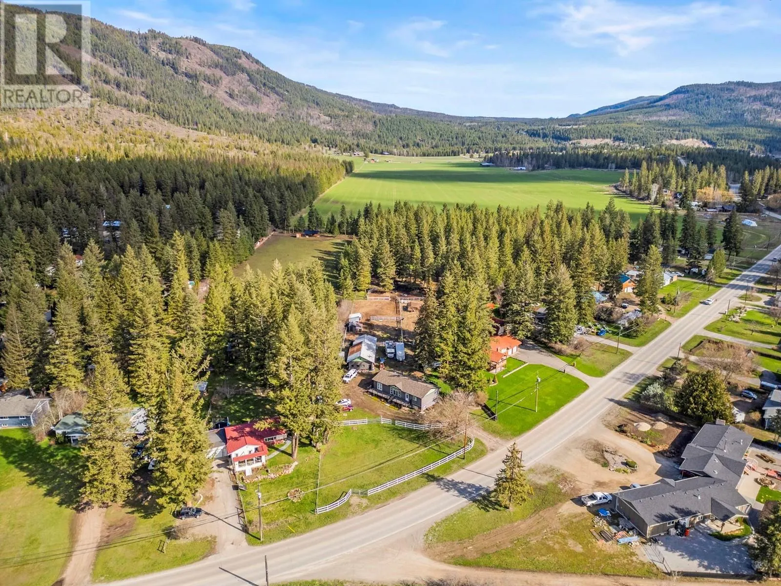 272 Lumby-Mabel Lake Road
