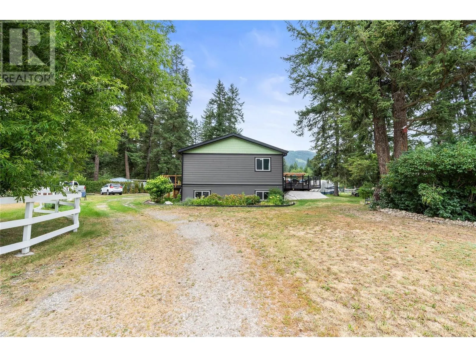 272 Lumby-Mabel Lake Road