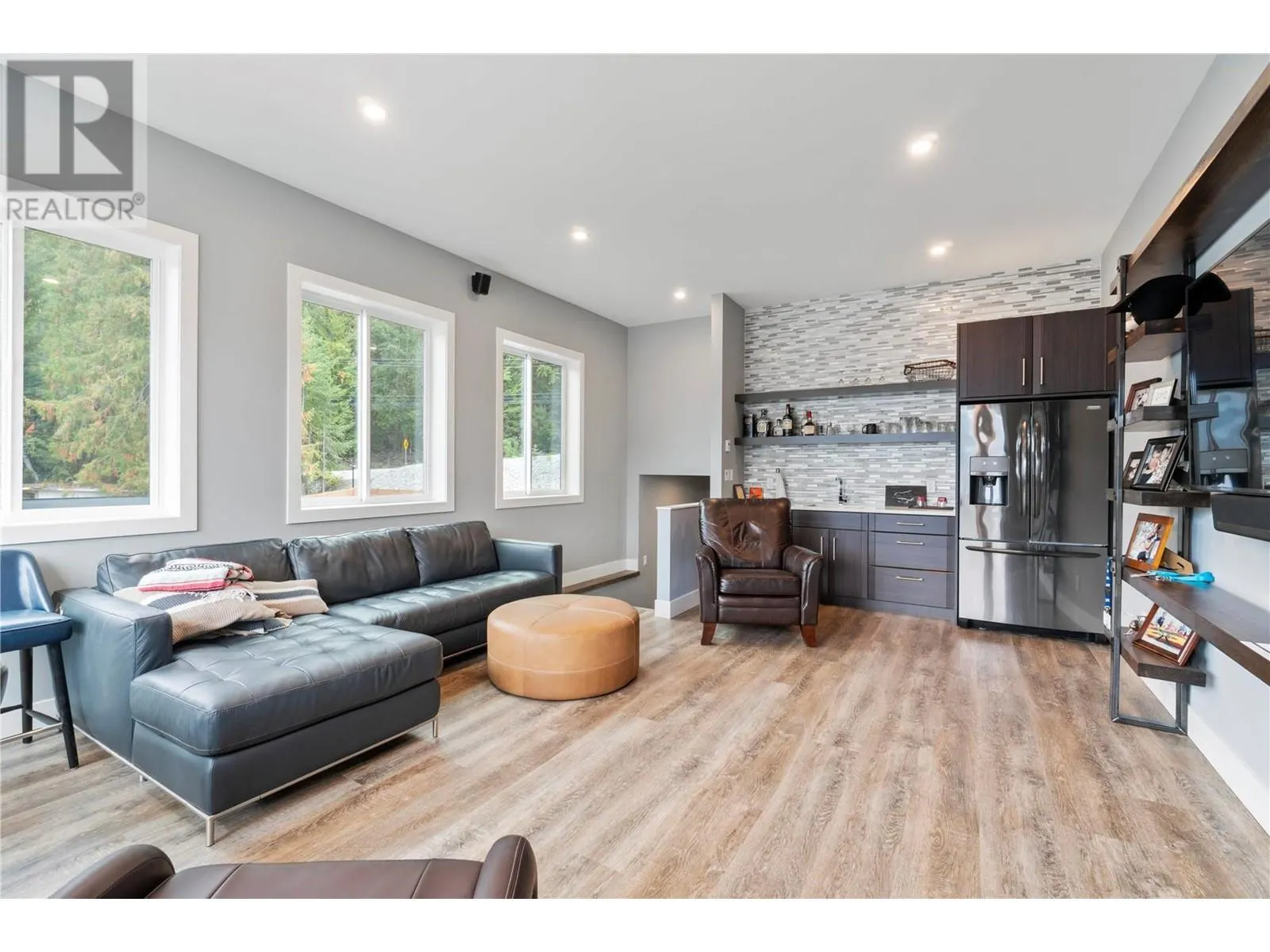2639 Eagle Bay Road Unit# D