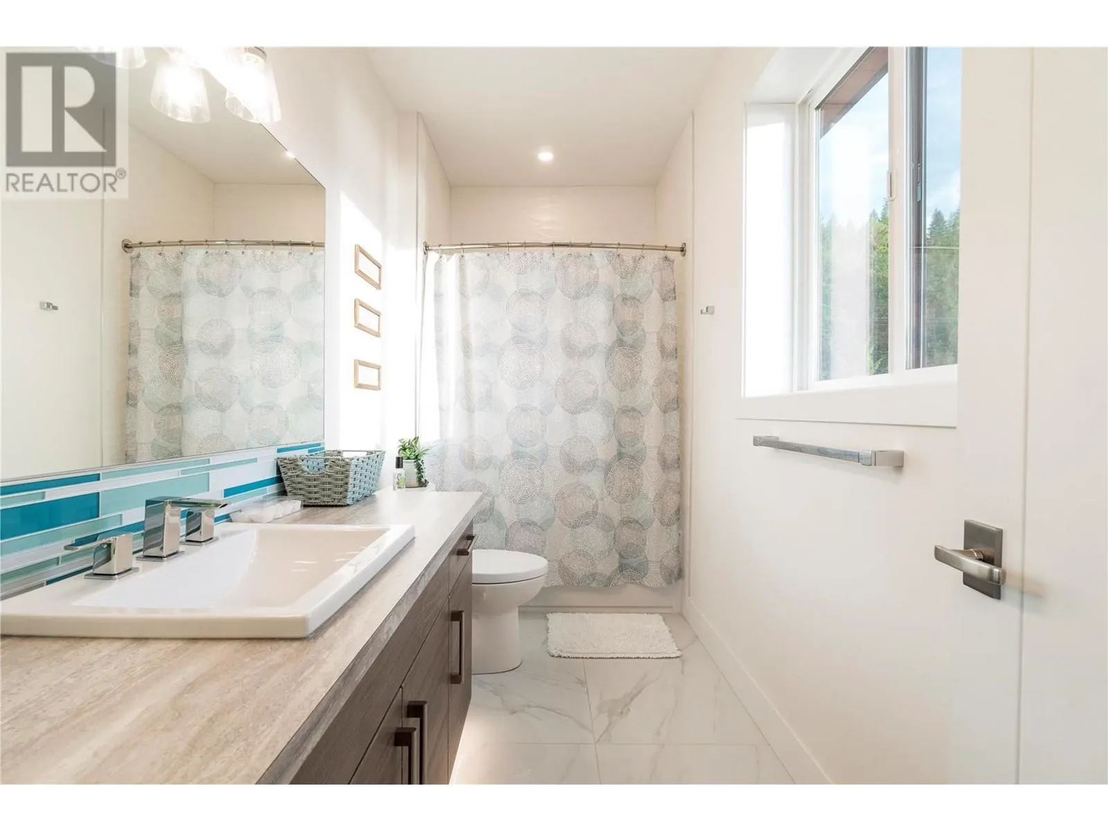 2639 Eagle Bay Road Unit# D