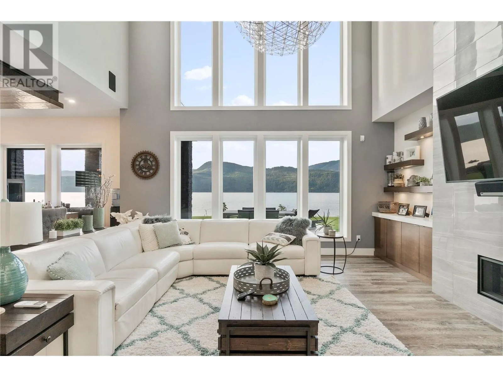 2639 Eagle Bay Road Unit# D