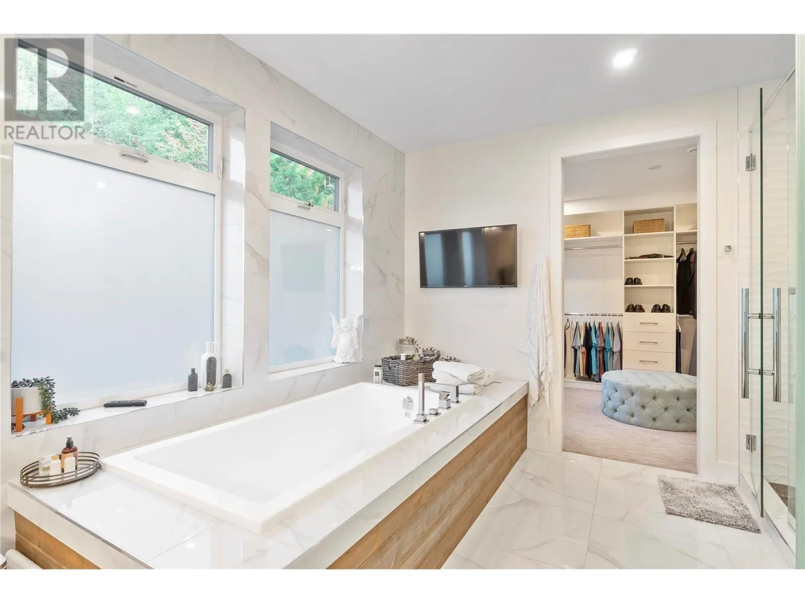 2639 Eagle Bay Road Unit# D
