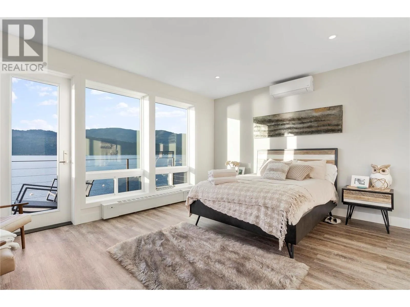 2639 Eagle Bay Road Unit# D