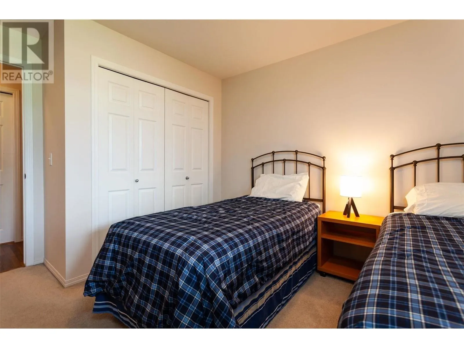 1875 Country Club Drive Unit# 1318