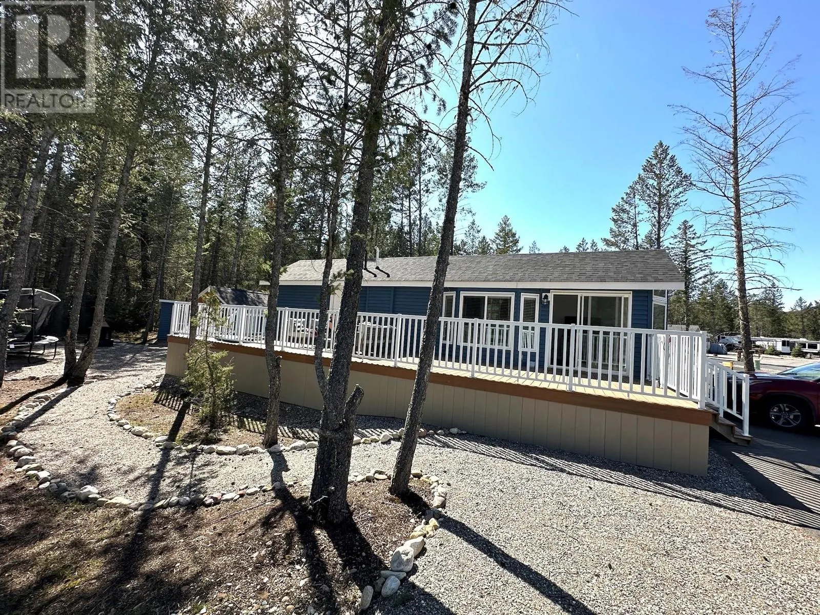 5478 93/95 Highway Unit# 118