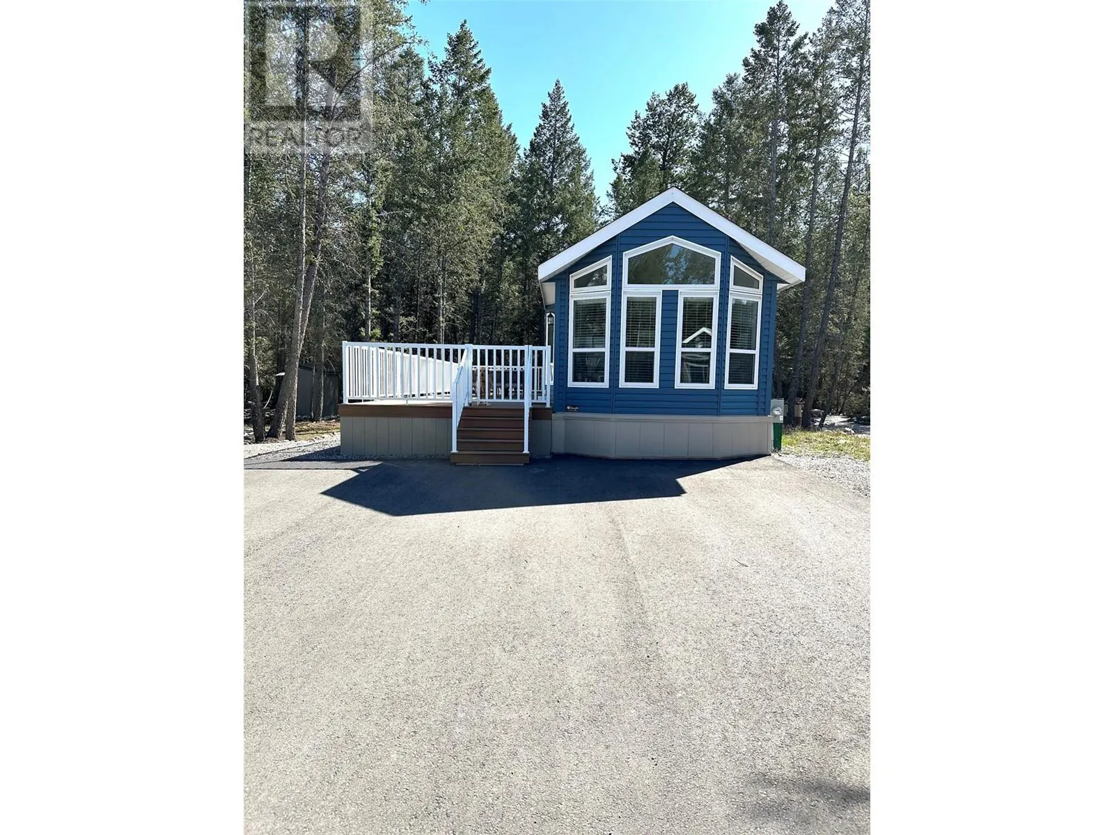 5478 93/95 Highway Unit# 118