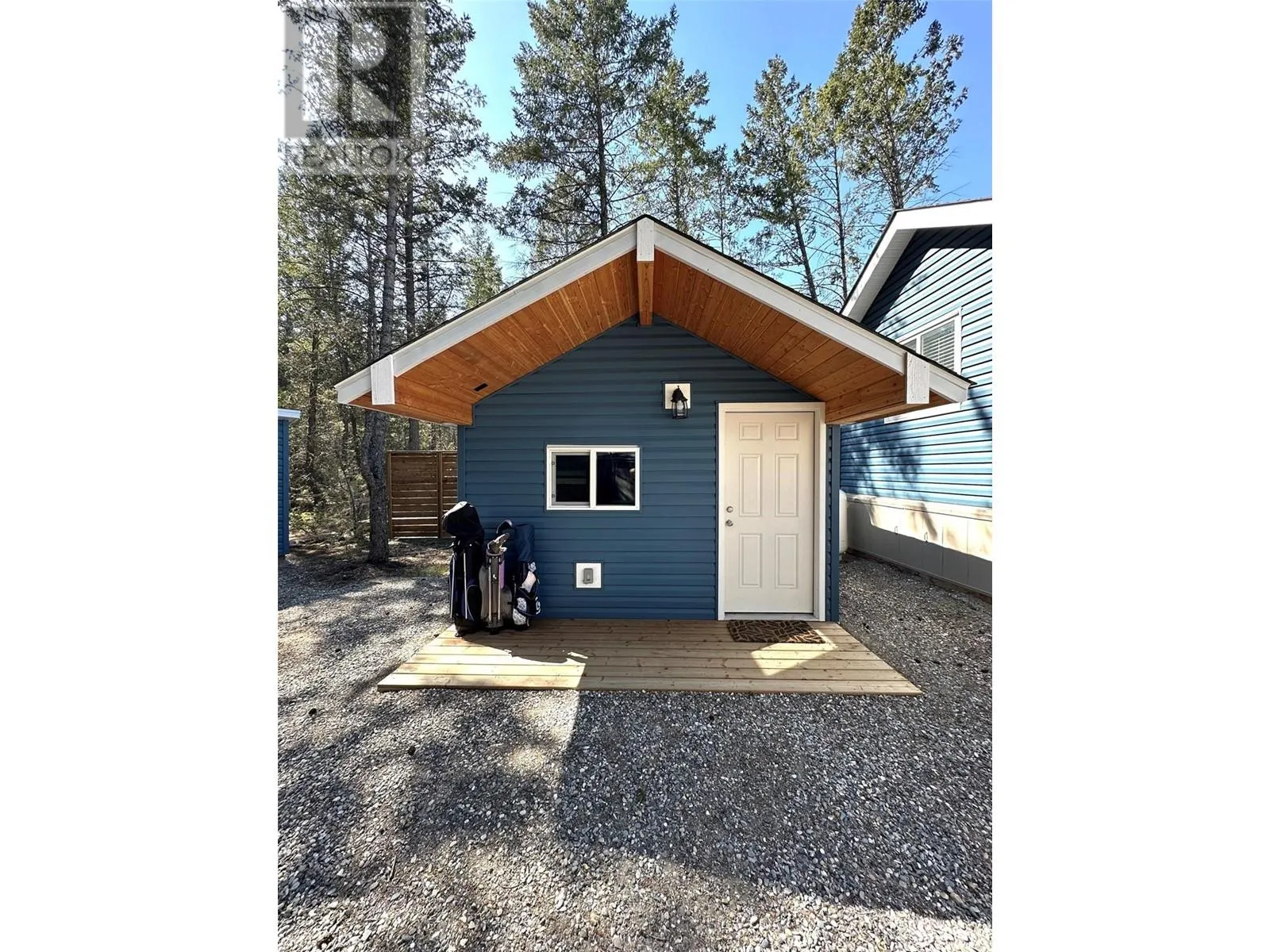 5478 93/95 Highway Unit# 118