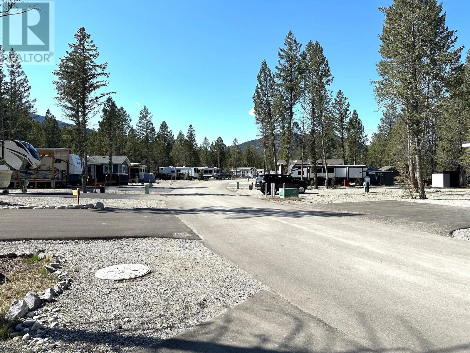 5478 93/95 Highway Unit# 118