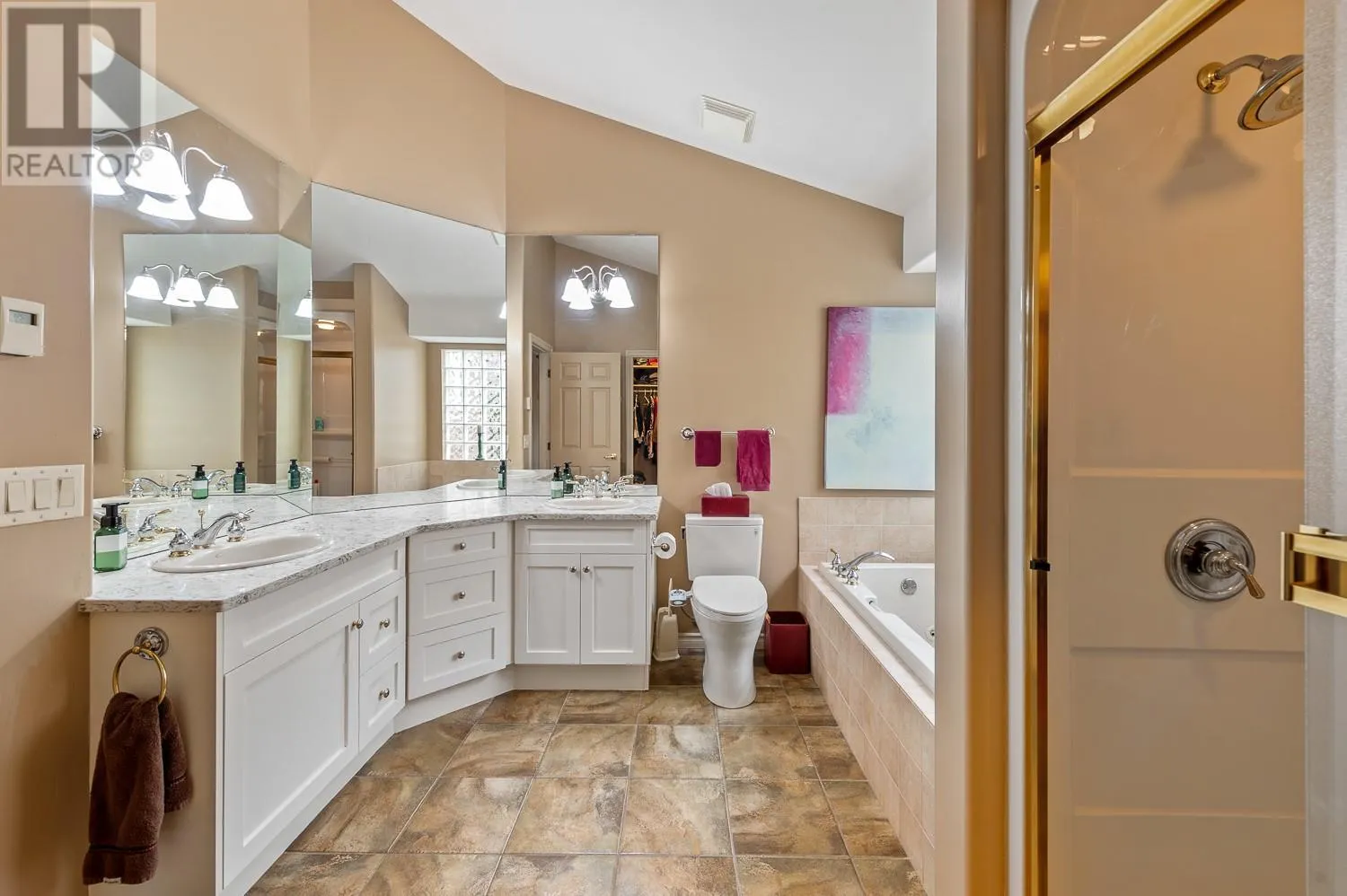 4345 Gallaghers Fairway S
