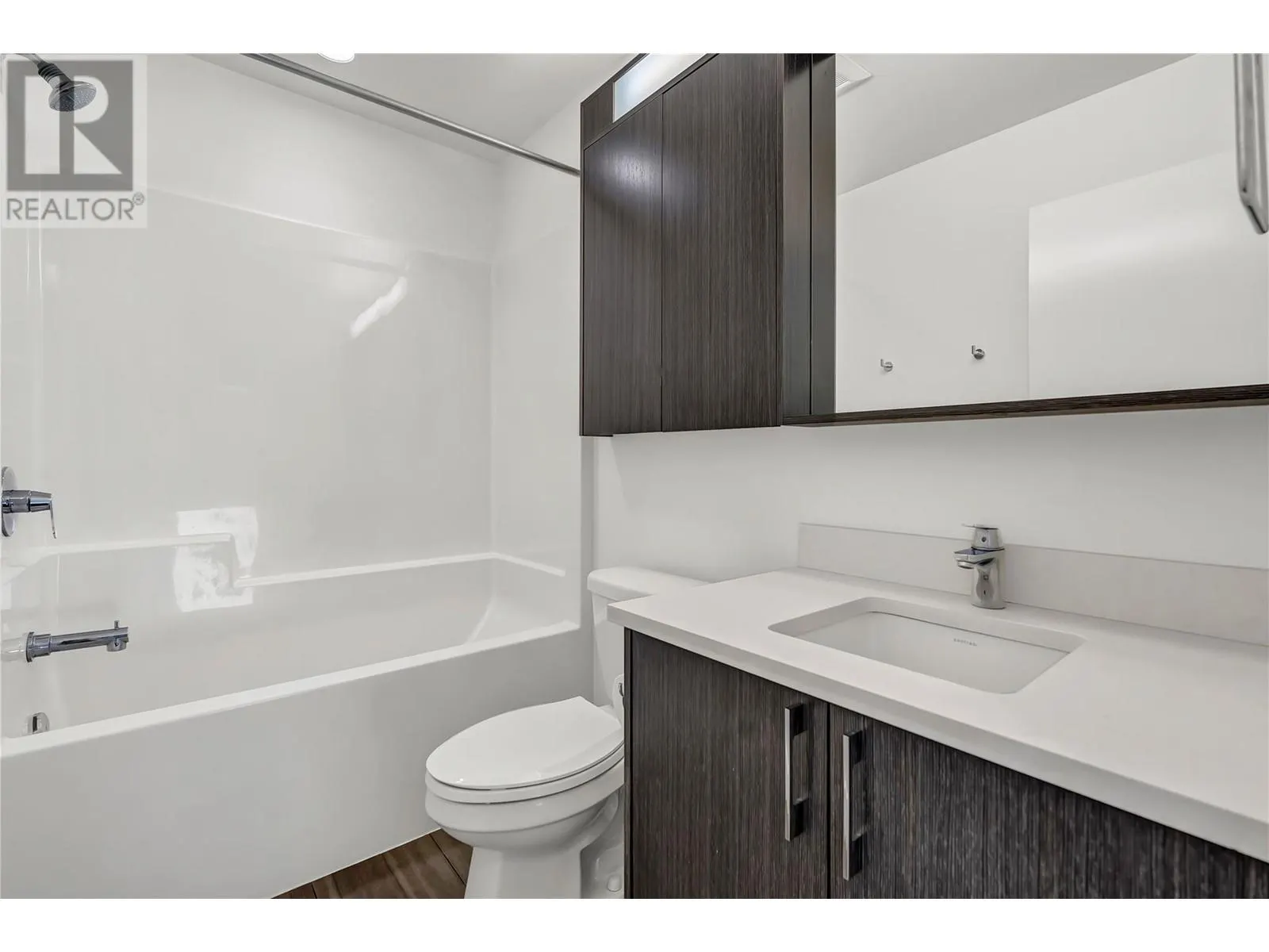 2922 Wilson Street Unit# 105