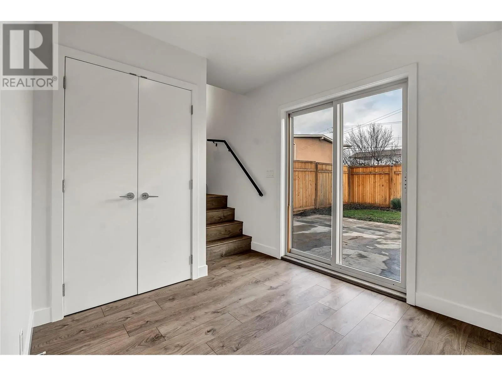 2922 Wilson Street Unit# 105