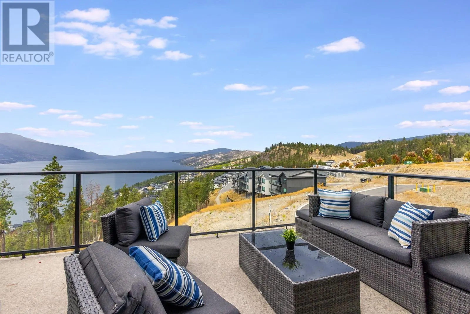 3220 Hilltown Drive Unit# 20