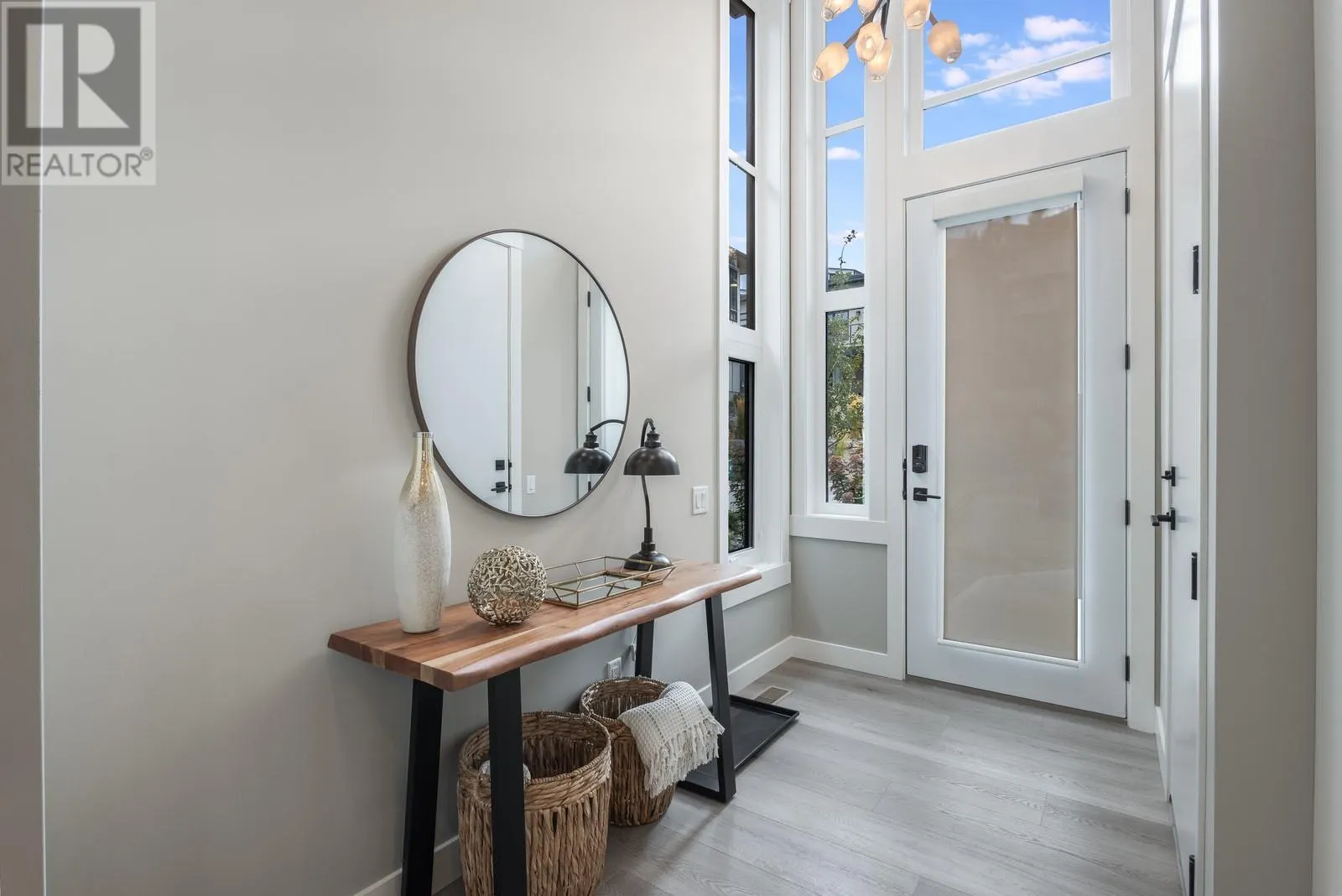 3220 Hilltown Drive Unit# 20