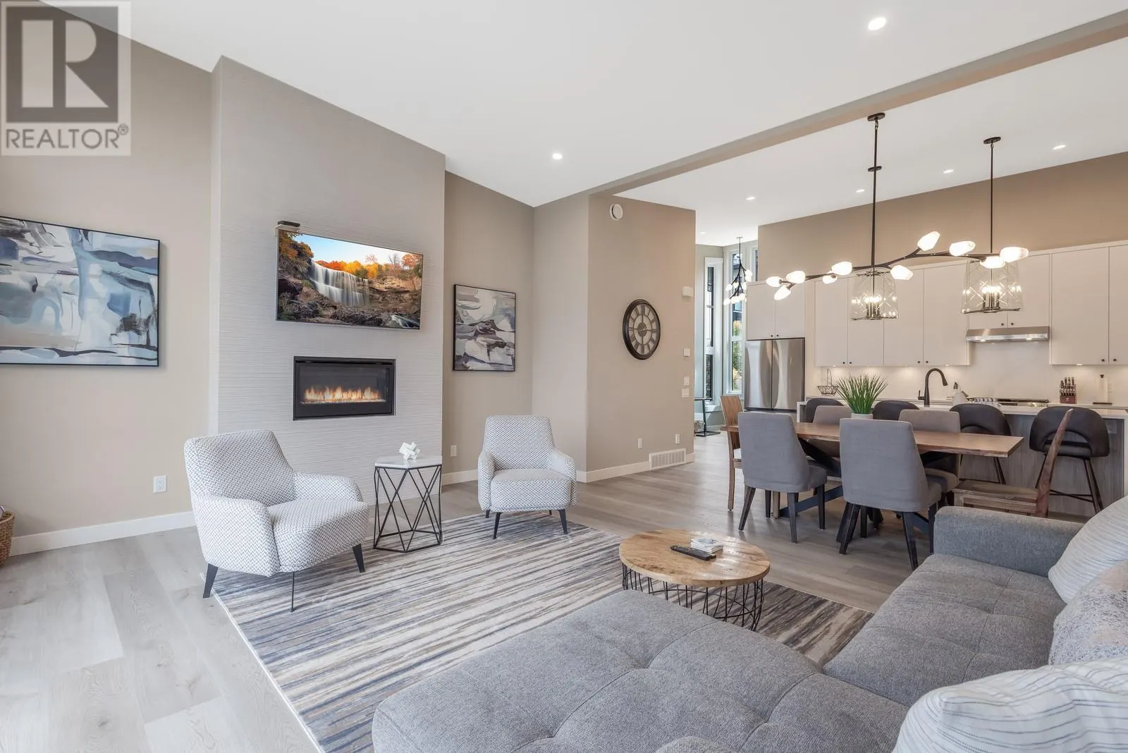 3220 Hilltown Drive Unit# 20
