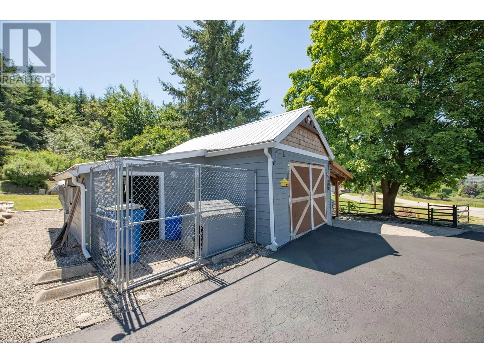 5648 Learmouth Road