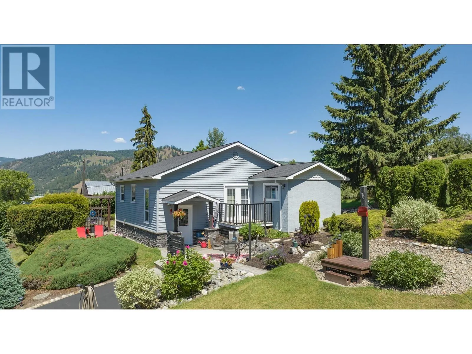 5648 Learmouth Road