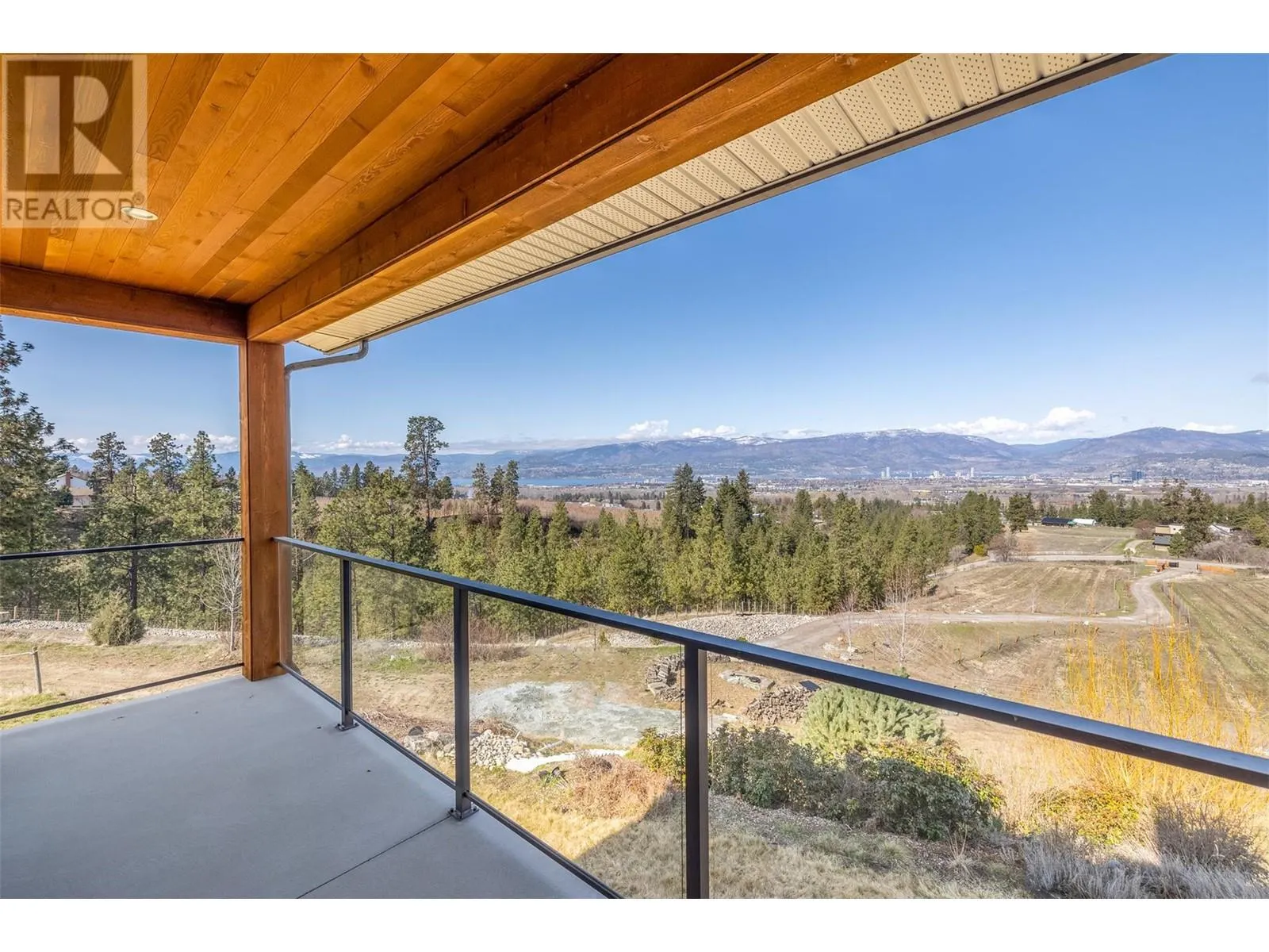 3977/3979 Hart Road