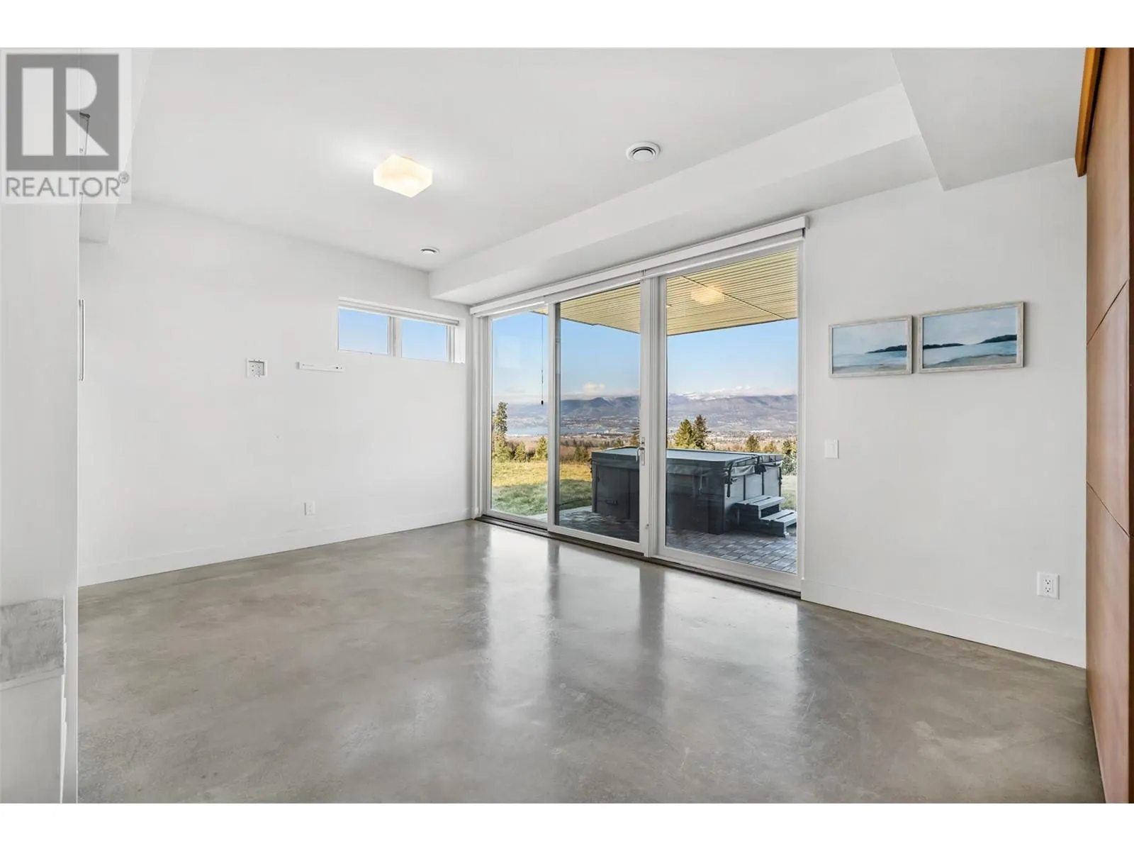 3977/3979 Hart Road