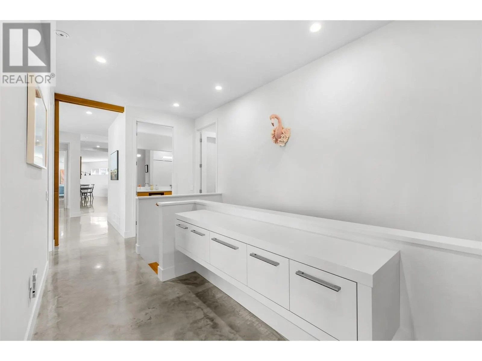 3977/3979 Hart Road
