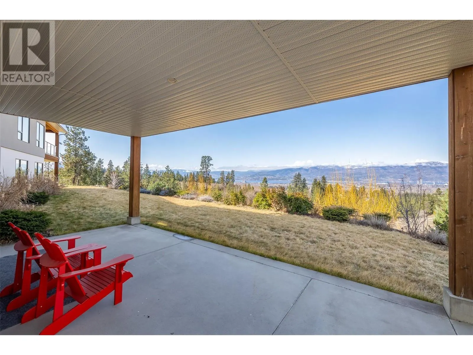 3979/3977 Hart Road