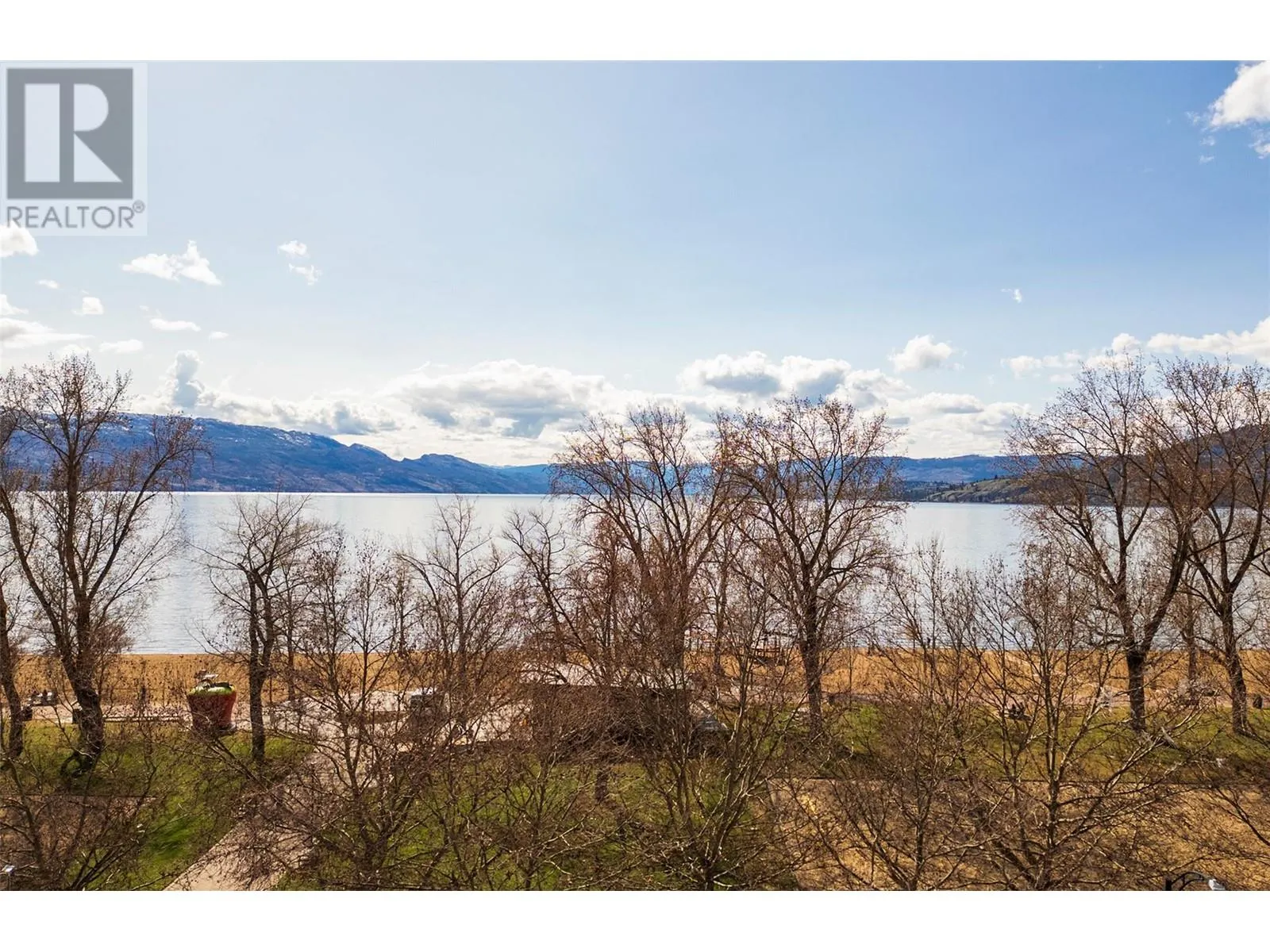3409 Lakeshore Road Unit# 507