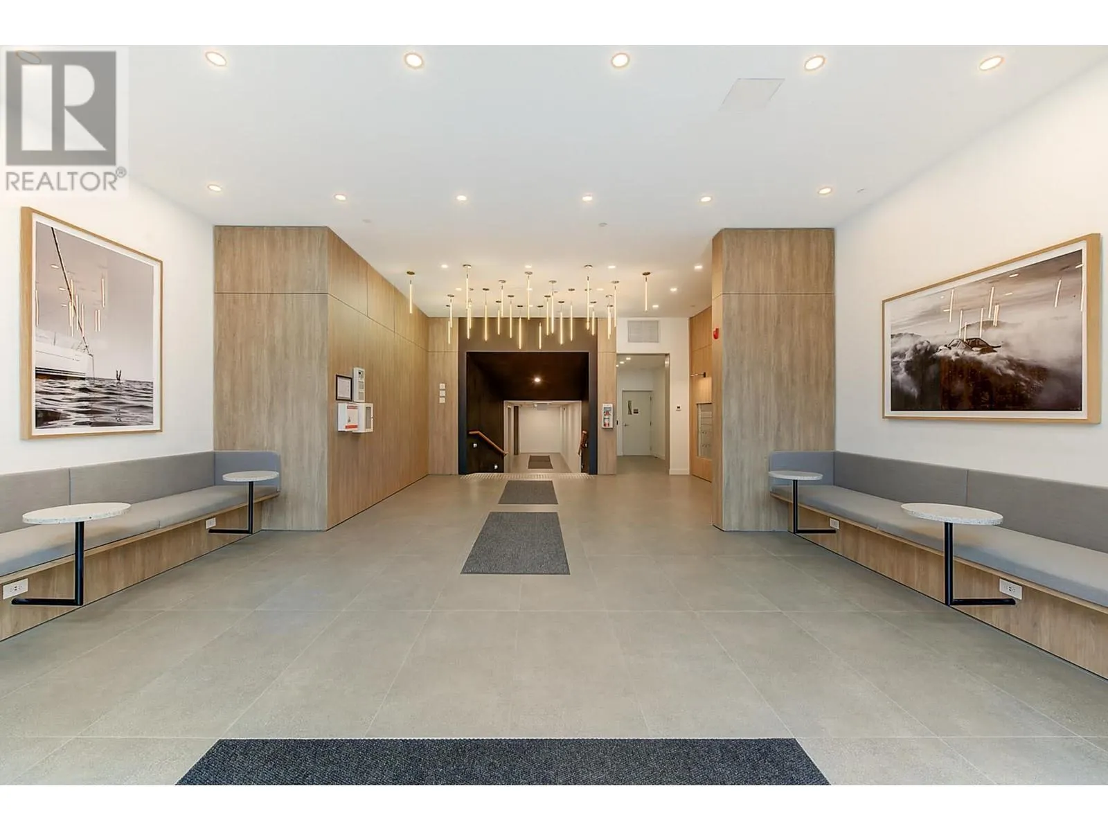 3409 Lakeshore Road Unit# 507