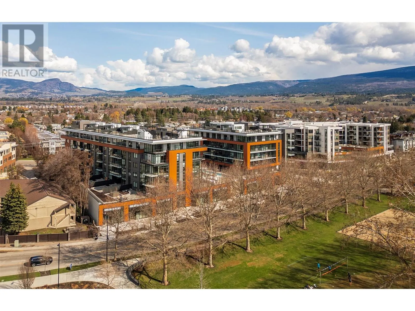 3409 Lakeshore Road Unit# 507