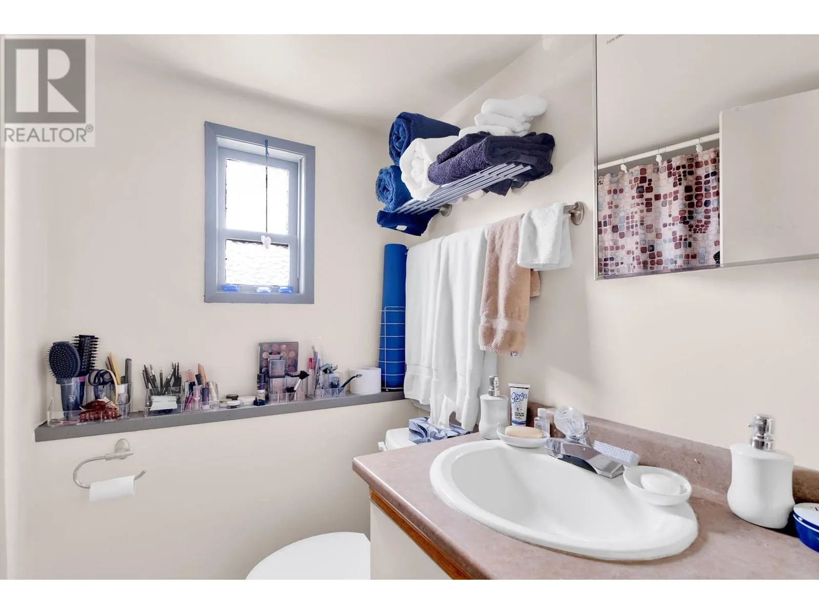 5028 Elliott Avenue Lot# 5