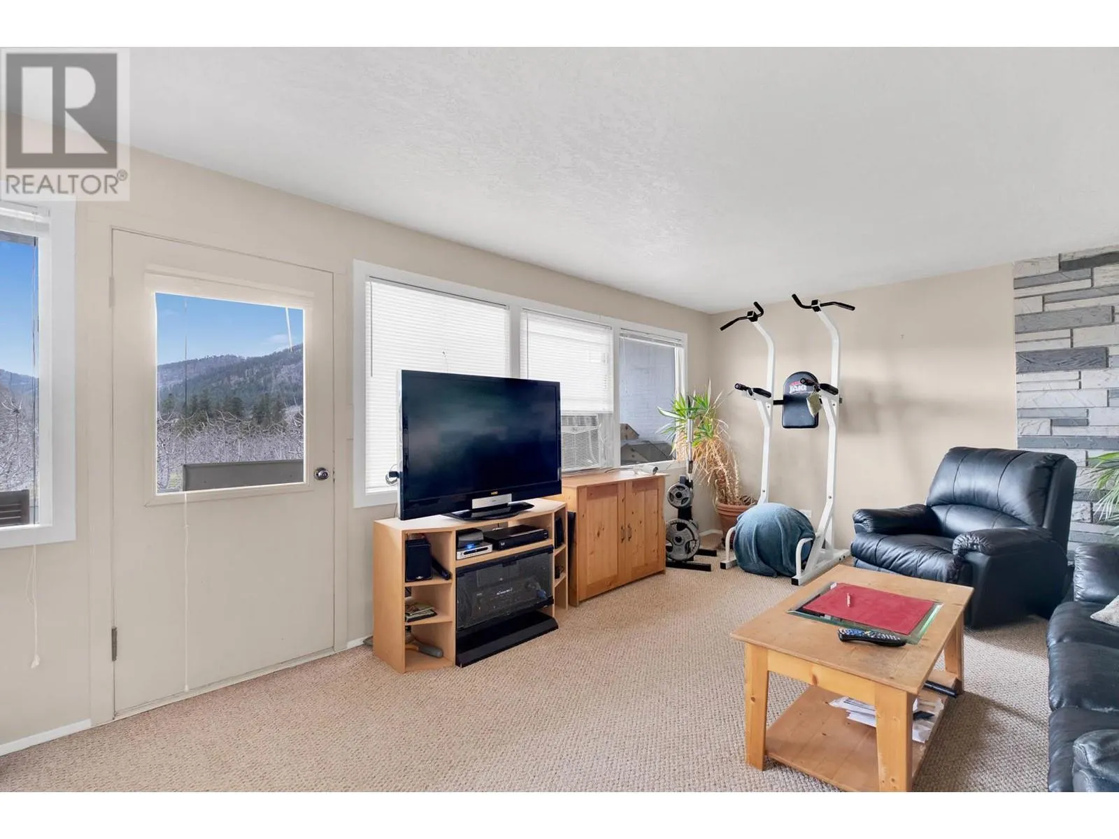5028 Elliott Avenue Lot# 5