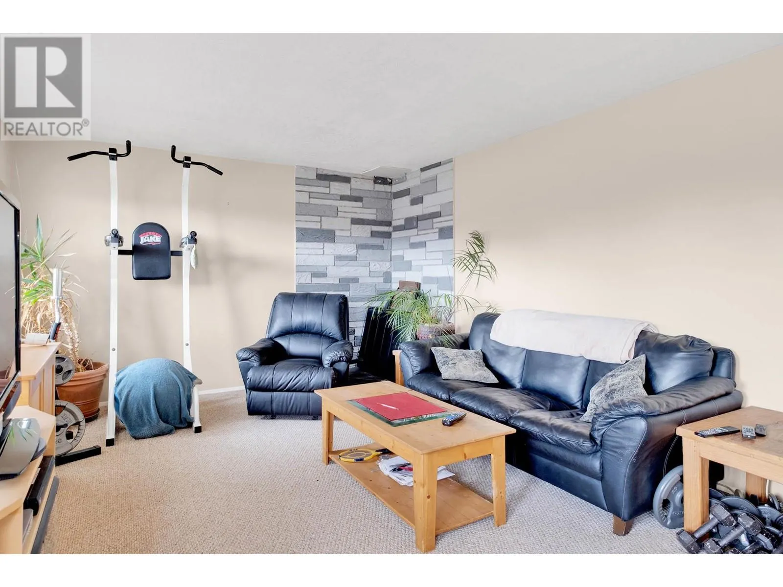 5028 Elliott Avenue Lot# 5