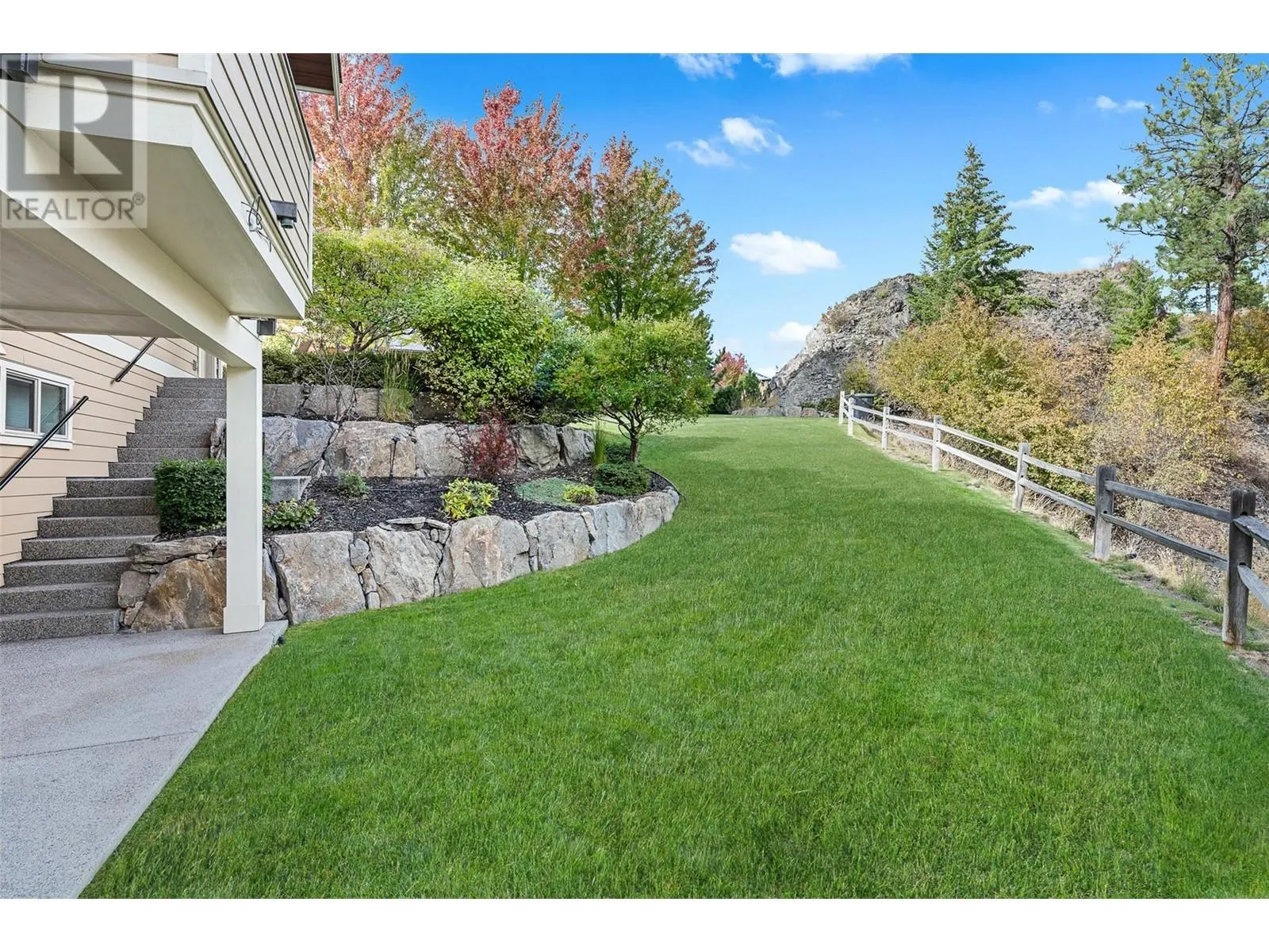 129 Ledge Rock Court