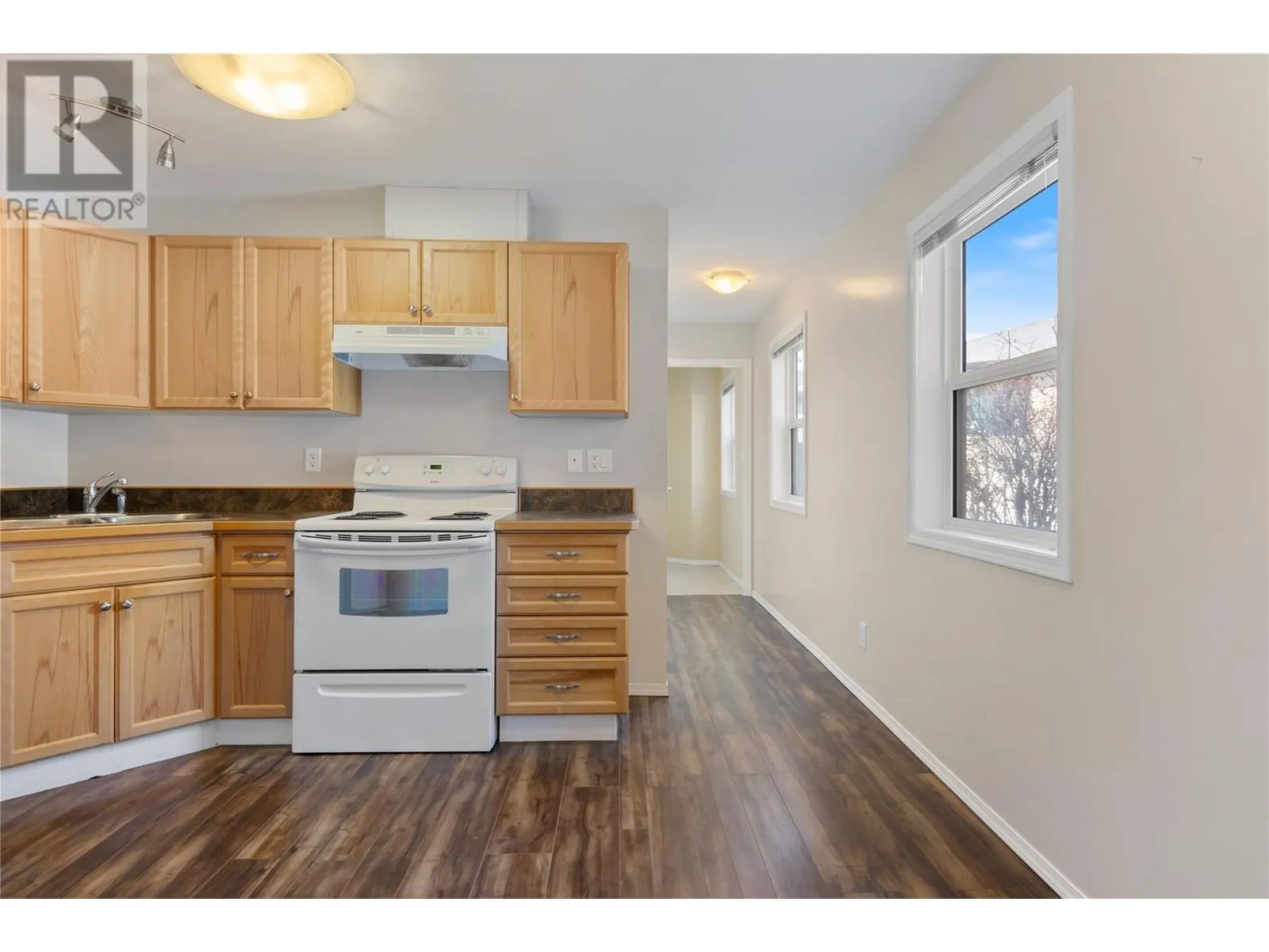 6514 Meadows Drive Unit# 12