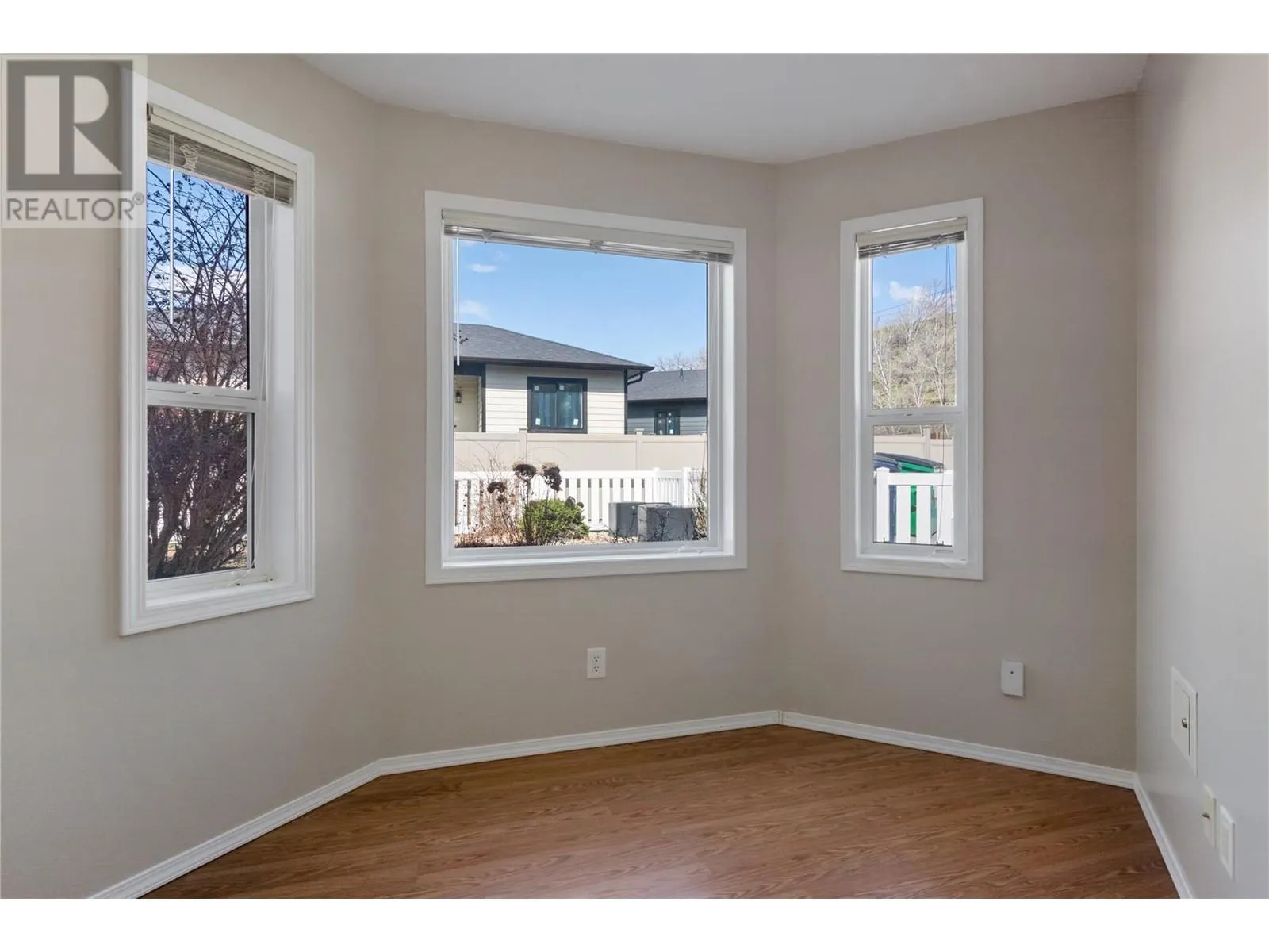 6514 Meadows Drive Unit# 12