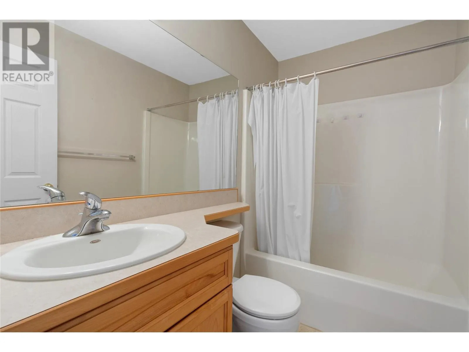 6514 Meadows Drive Unit# 12