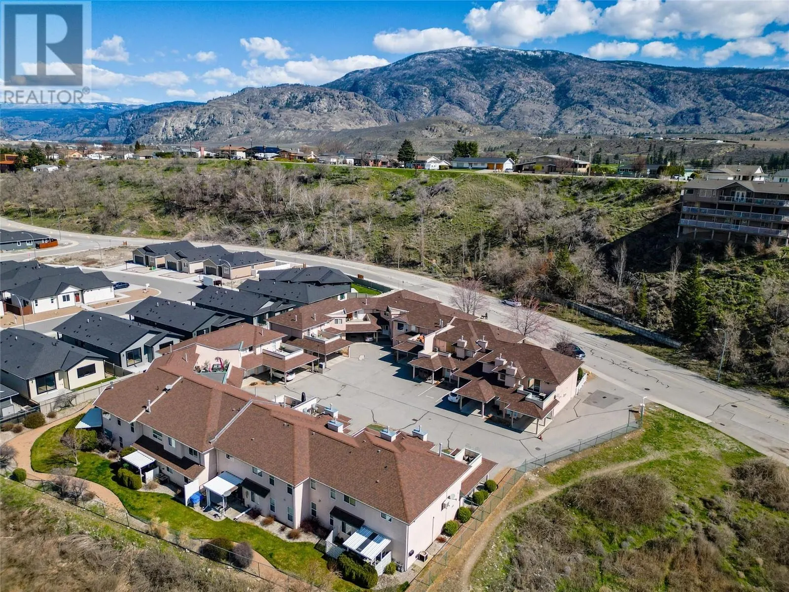 6514 Meadows Drive Unit# 12
