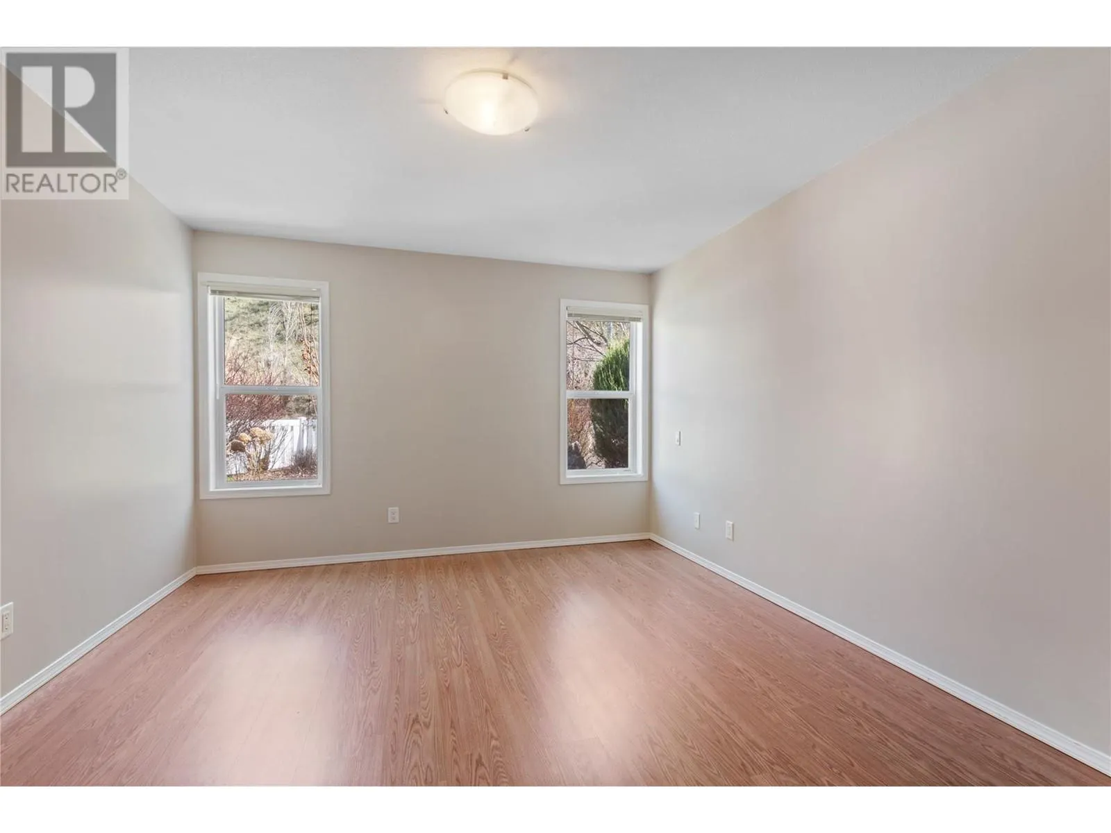 6514 Meadows Drive Unit# 12