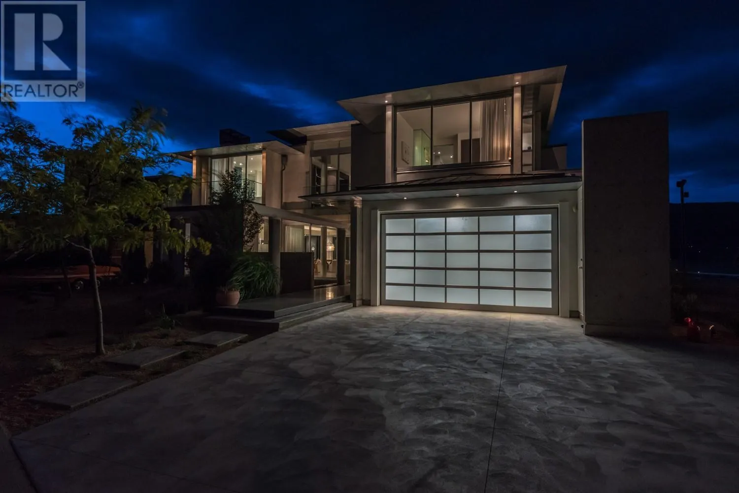 2550 Landry Crescent