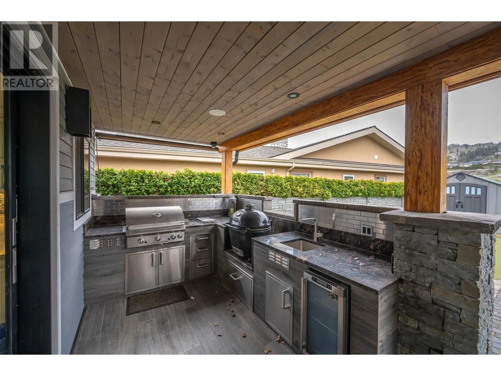 1362 Green Bay Road